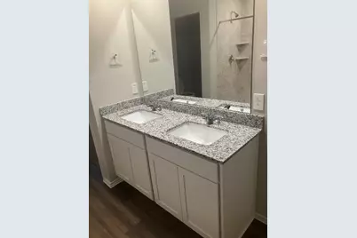 232 Blanco, Huntsville, TX 77340 - Photo 6