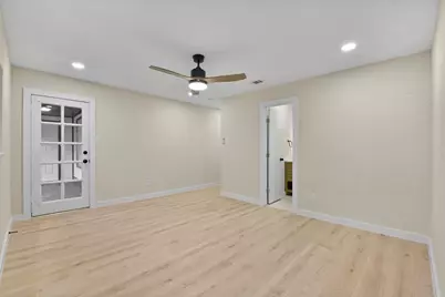 2322 Aprilmont Drive, Sugar Land, TX 77498 - Photo 26