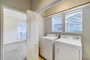 126 Detering St, Houston, TX 77007 - Photo 24