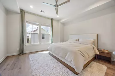 6312 Brighton Oaks Lane, Houston, TX 77008 - Photo 6