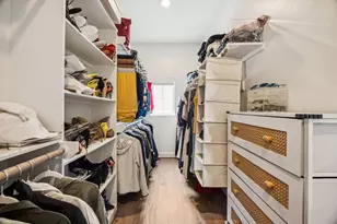 6312 Brighton Oaks Ln, Houston, TX 77008 - Photo 12