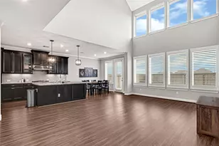 2813 Summer Indigo Trail SW, Pearland, TX 77089 - Photo 8