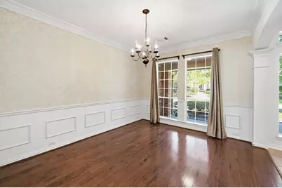 51 N Scribewood Circle, The Woodlands, TX 77382 - Photo 10