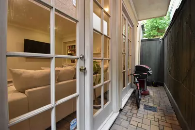 3226 Pemberton Circle Drive, Houston, TX 77025 - Photo 30