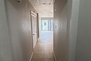 6423 S Briar Bayou Dr, Houston, TX 77072 - Photo 8
