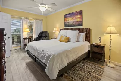 2324 Martinique, Crystal Beach, TX 77650 - Photo 16