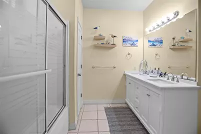2324 Martinique, Crystal Beach, TX 77650 - Photo 18