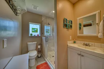 4224 Avenue M 1/2, Galveston, TX 77550 - Photo 14