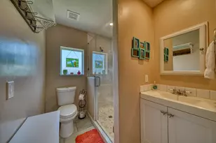 4224 Ave M 1/2, Galveston, TX 77550 - Photo 14