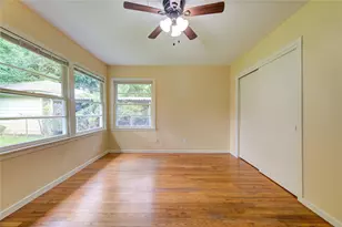 4046 Woodfin St, Houston, TX 77025 - Photo 18