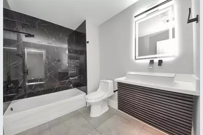 602 W 28th Street #A, Houston, TX 77008 - Photo 32