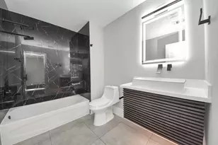 602 W 28th St, Houston, TX 77008 - Photo 32