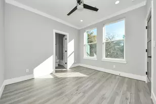 602 W 28th St, Houston, TX 77008 - Photo 24