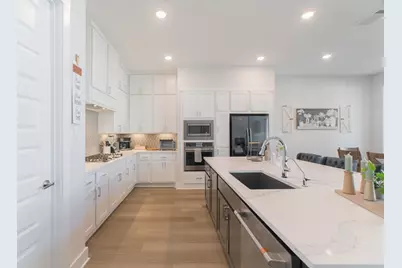 8030 Allston Village Trail, The Woodlands, TX 77389 - Photo 12