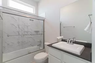 8030 Allston Vlg Trl, The Woodlands, TX 77389 - Photo 34