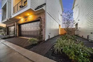 10616 Cascade Ledge Ln, Houston, TX 77025 - Photo 4