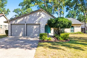 17522 Huntersglen Cir, Humble, TX 77396 - Photo 2