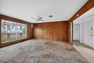 8806 Braunston Ln, Houston, TX 77088 - Photo 6