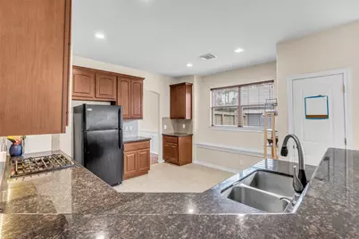 629 Spring Forest Drive, Conroe, TX 77302 - Photo 20