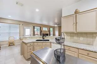 16730 Spring Barker Dr, Cypress, TX 77429 - Photo 24