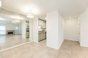 10051 Westpark Dr, Houston, TX 77042 - Photo 8