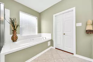 7215 Thornmeadow Ln, Cypress, TX 77433 - Photo 32