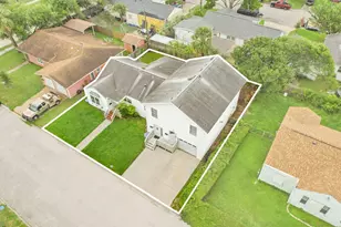 5311 Perry Ave, Galveston, TX 77551 - Photo 46