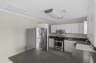 5311 Perry Ave, Galveston, TX 77551 - Photo 8