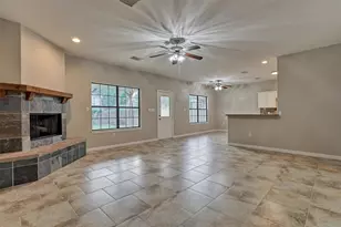 12235 Ridgecrest Dr, Willis, TX 77318 - Photo 10