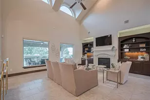 14 Royal King Rd, Tomball, TX 77377 - Photo 10