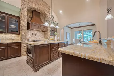 14 Royal King Road, Tomball, TX 77377 - Photo 20