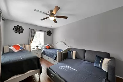 17 Kittiwake Court, Spring, TX 77380 - Photo 12