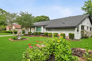 2313 Cedar St, Pearland, TX 77581 - Photo 1