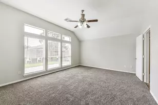 2024 Shore Breeze Dr, Pearland, TX 77584 - Photo 16