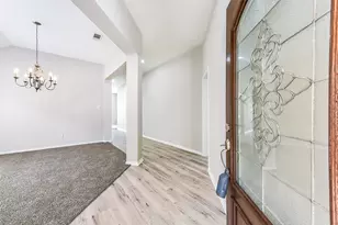 2024 Shore Breeze Dr, Pearland, TX 77584 - Photo 2