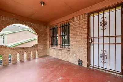 5049 Jefferson Street #B, Houston, TX 77023 - Photo 6