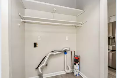 5049 Jefferson Street #B, Houston, TX 77023 - Photo 18