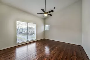 355 Sydnor St, Houston, TX 77020 - Photo 18