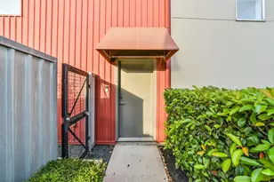 355 Sydnor St, Houston, TX 77020 - Photo 30