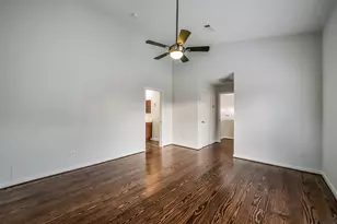 355 Sydnor St, Houston, TX 77020 - Photo 20