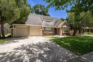 5938 Lattimer Dr, Houston, TX 77035 - Photo 1