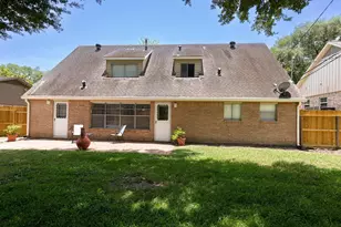 5938 Lattimer Dr, Houston, TX 77035 - Photo 28