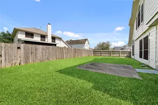 8207 Aliso Canyon Ln, Houston, TX 77083 - Photo 26
