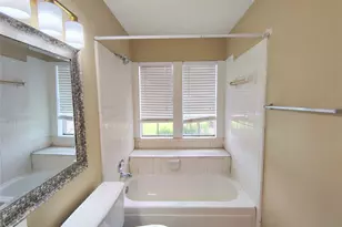 4407 Waterfall Way, Sugar Land, TX 77479 - Photo 18