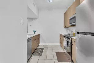 8100 Cambridge St, Houston, TX 77054 - Photo 8