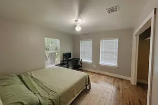 8137 Wetherby Ln, Houston, TX 77075 - Photo 4