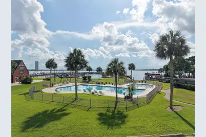18040 Bal Harbour Drive, Houston, TX 77058 - Photo 22