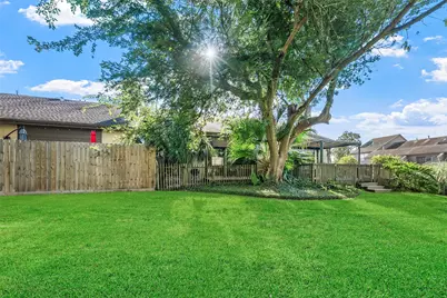 18040 Bal Harbour Drive, Houston, TX 77058 - Photo 24