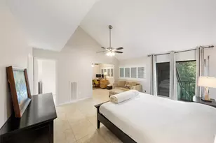 18040 Bal Harbour Dr, Houston, TX 77058 - Photo 14