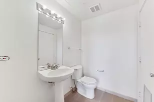 2000 Bagby St, Houston, TX 77002 - Photo 12